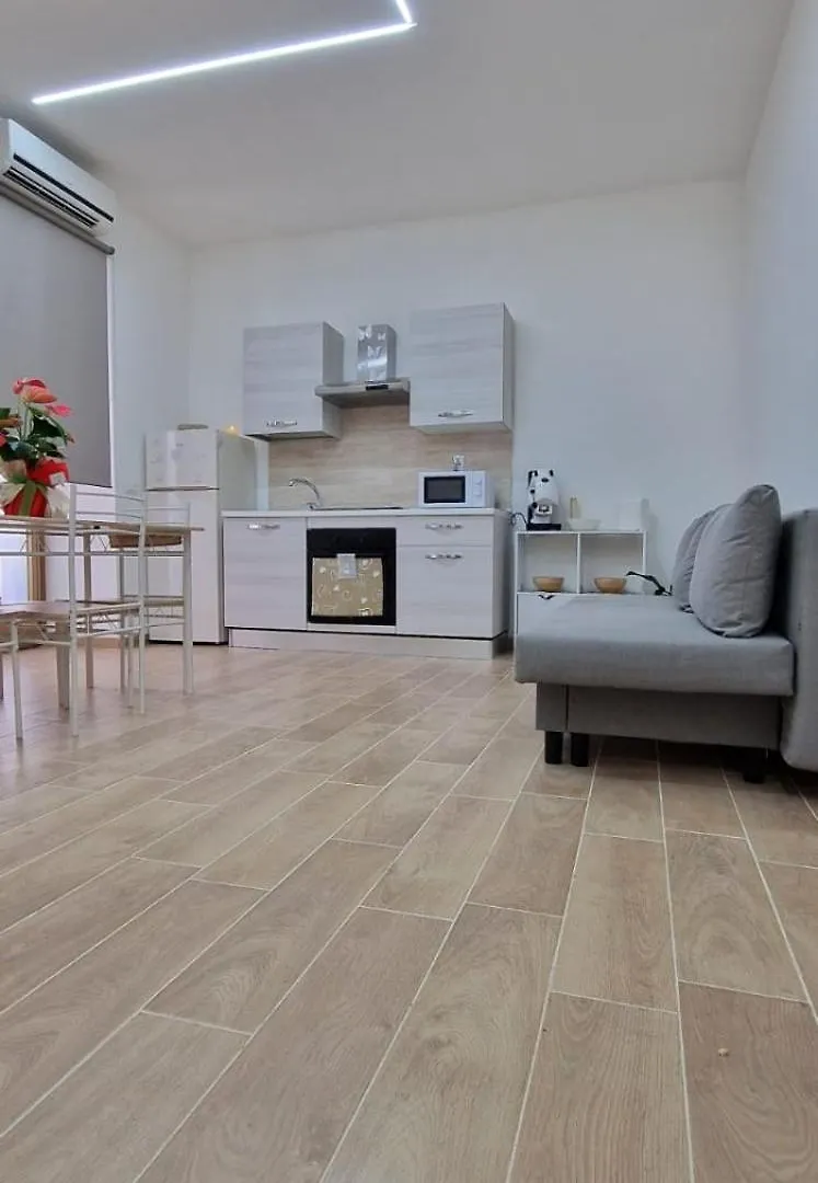 Holiday Home Scuderi CTA Italia