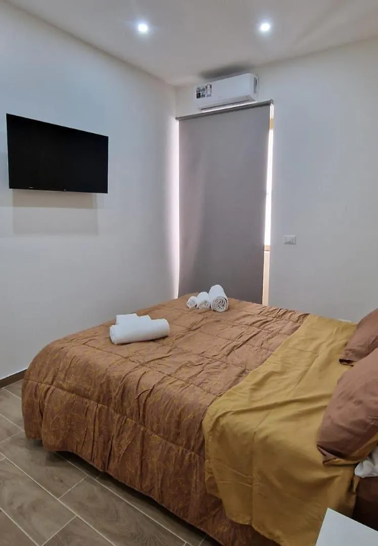 Holiday Home Scuderi CTA Apartamento